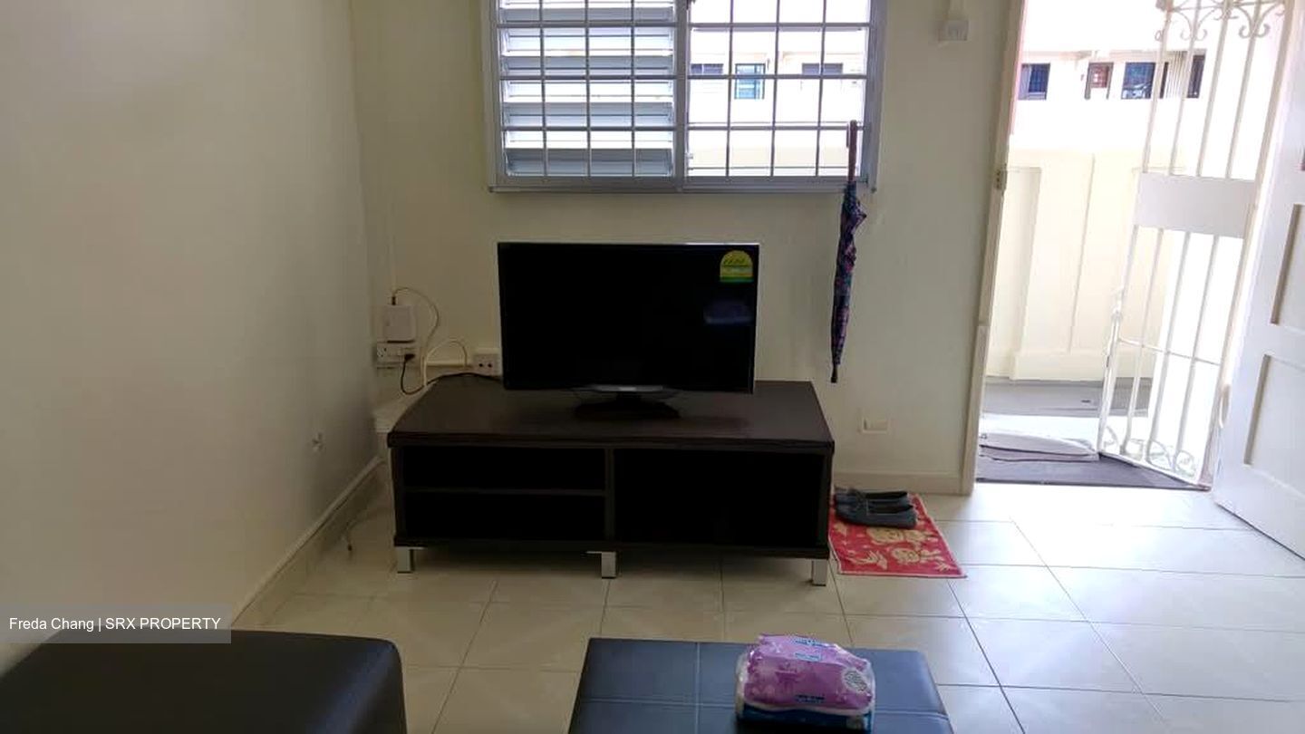 Blk 303 Chuan Village (Serangoon), HDB 3 Rooms #589625941